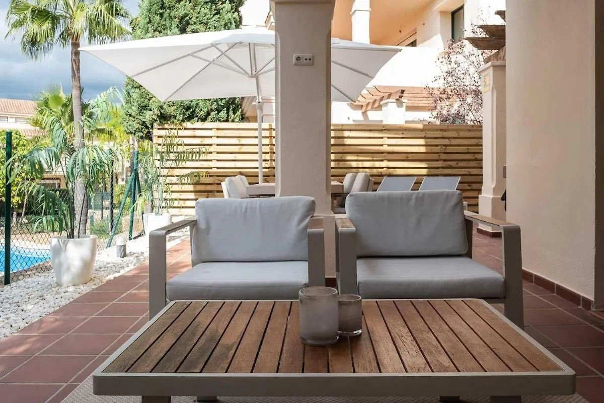 Stunning 2 Bed El Palmeral Near The Beach Rdr483 Marbella Spain