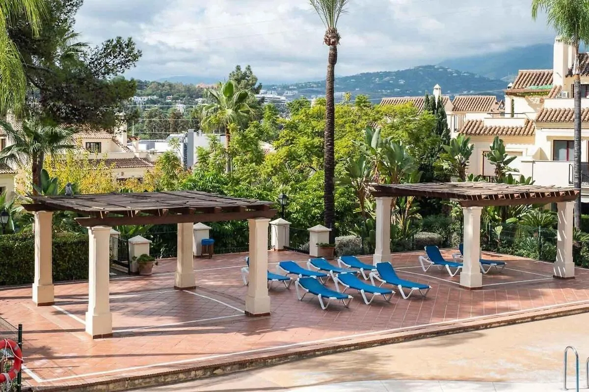 Stunning 2 Bed El Palmeral Near The Beach Rdr483 Marbella Apartment