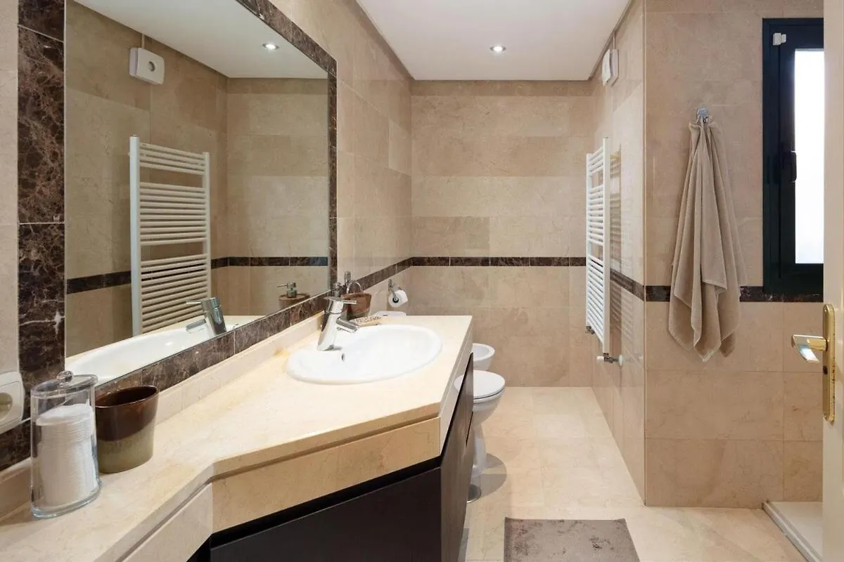 Apartment Stunning 2 Bed El Palmeral Near The Beach Rdr483 Marbella