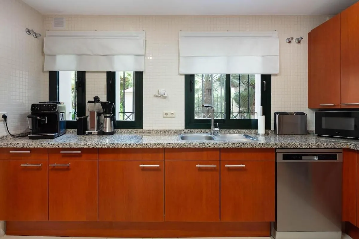 Stunning 2 Bed El Palmeral Near The Beach Rdr483 Marbella