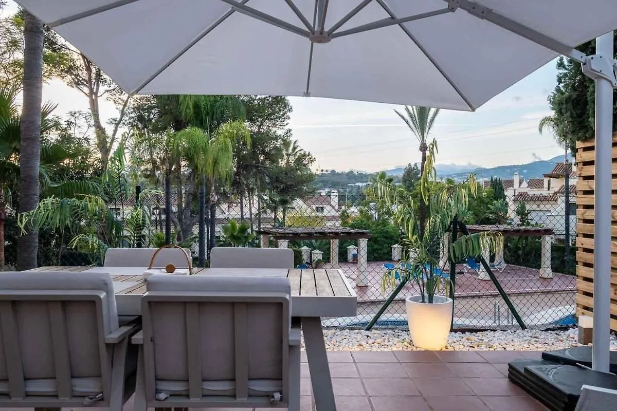 Stunning 2 Bed El Palmeral Near The Beach Rdr483 Marbella Apartment