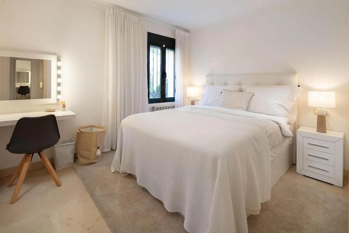 Stunning 2 Bed El Palmeral Near The Beach Rdr483 Marbella
